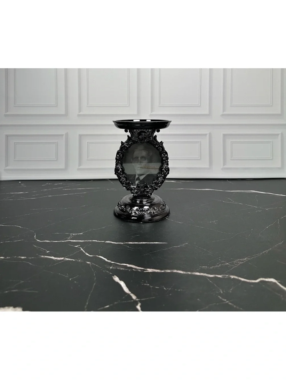 Bath & Body Works Goth Halloween Holographic Portrait Frame 3 Wick Candle Holder